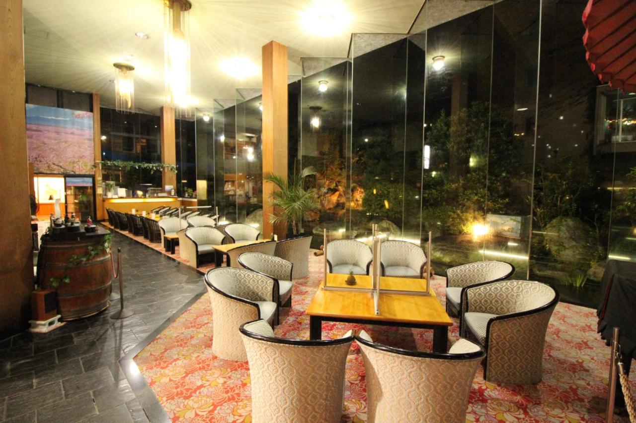 Hotel Hatta Fuefuki Εξωτερικό φωτογραφία